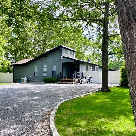 Nature'S Haven In The Hamptons With Pool East Hampton Bagian luar foto